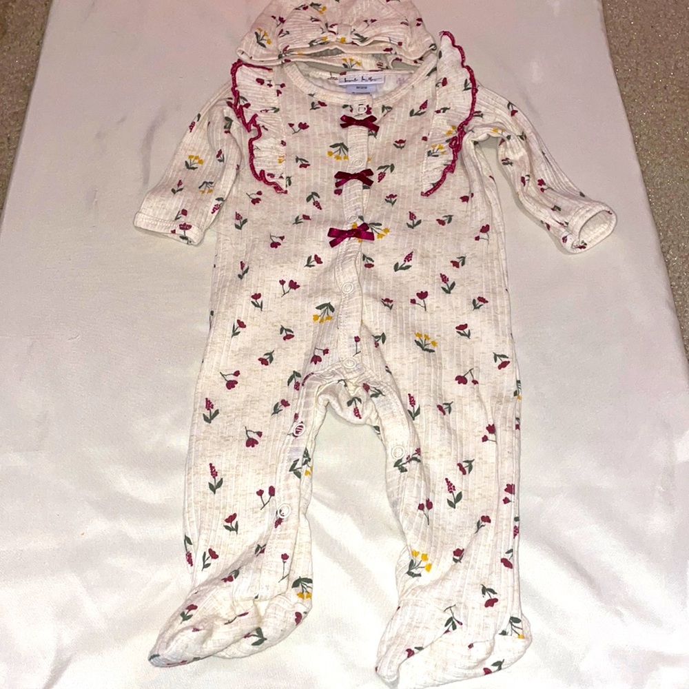 Floral footies with matching hat
